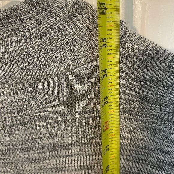 - L Atiste grey long sleeve sweater, dress size small - Picture 5 of 7